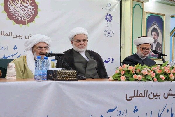 ماموستا مدرسی: محبت به پیامبر(ص) محور وحدت مسلمانان است