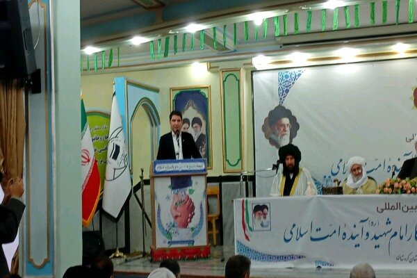 زره‌تن‌لهونی: وحدت و انسجام عامل پایداری جوامع اسلامی است
