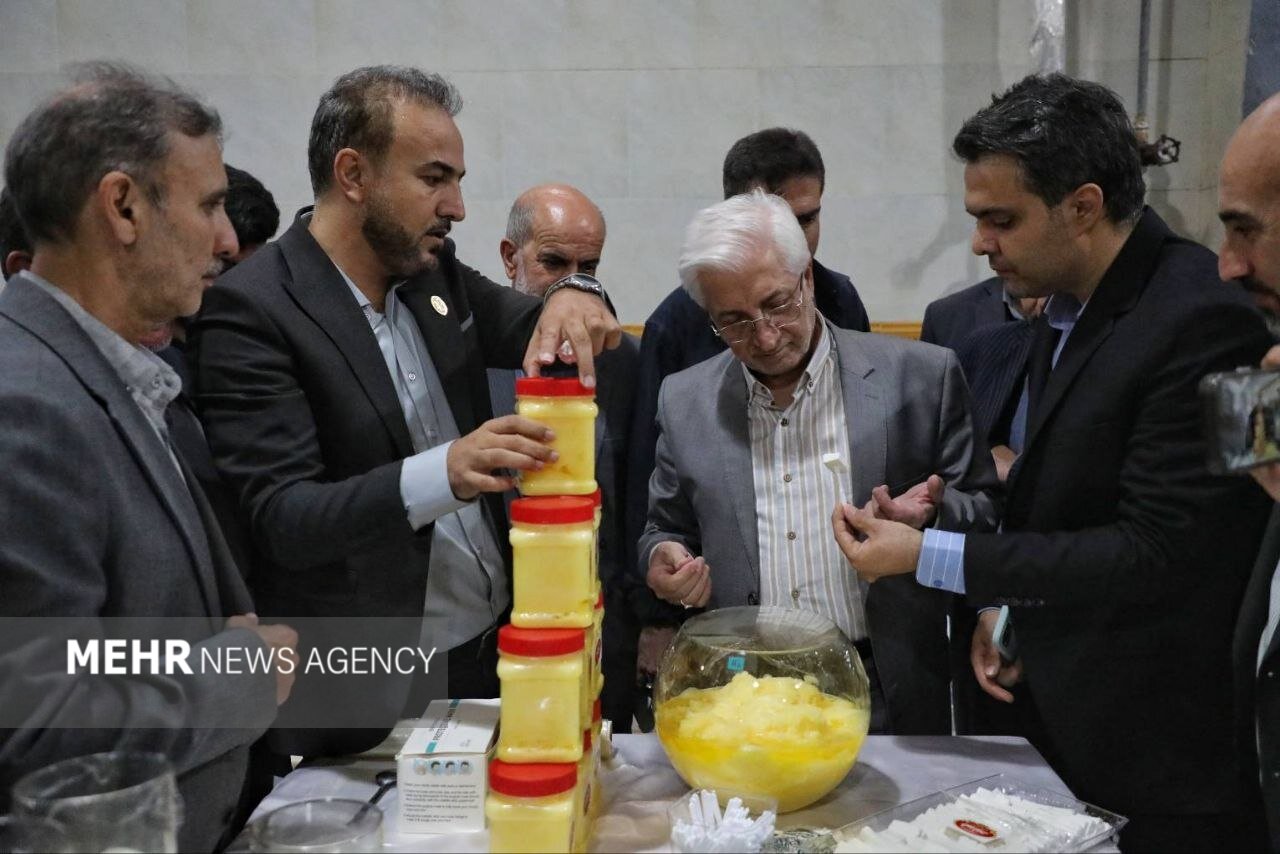 کارخانه لبنی «مزرعه سبز فرحزاد» در گرمه افتتاح شد