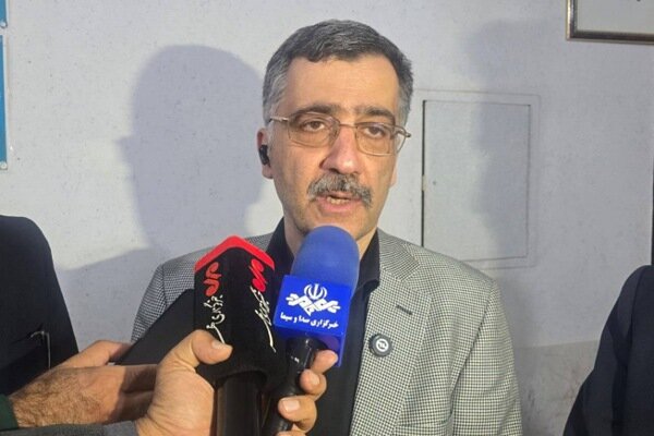 بررسی جامع: ماندگاری پزشکان در مناطق کم‌برخوردار با سیاست‌های قبلی محقق نمی‌شود | مهر - کد 146f