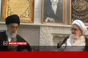 فیلمی دیده‌نشده از حضور رهبر شهید در منزل آیت‌الله‌ صافی گلپایگانی