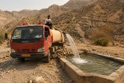 تامین آب حیات وحش بوشهر با مشارکت مردم؛ وقتی آب نذر زندگی می‌شود