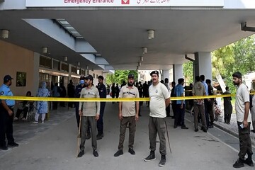 Pakistan’da hastanede yangın: 15 bebek hayatını kaybetti