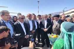 گلزار شهدای سی‌سخت میزبان وزیر تعاون، کار و رفاه اجتماعی در هفته دولت