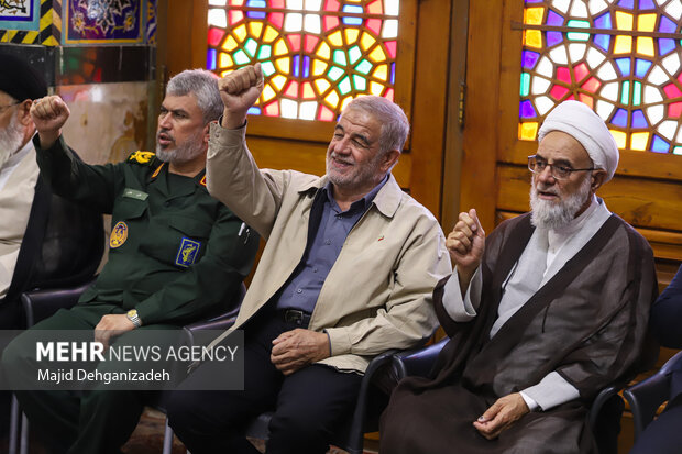 مراسم گرامیداشت شهدای دولت در یزد