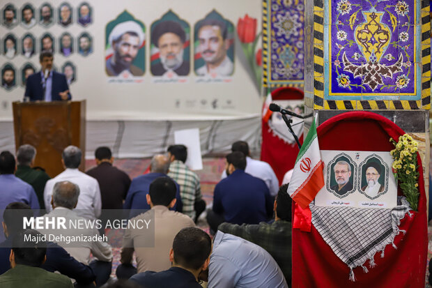 مراسم گرامیداشت شهدای دولت در یزد