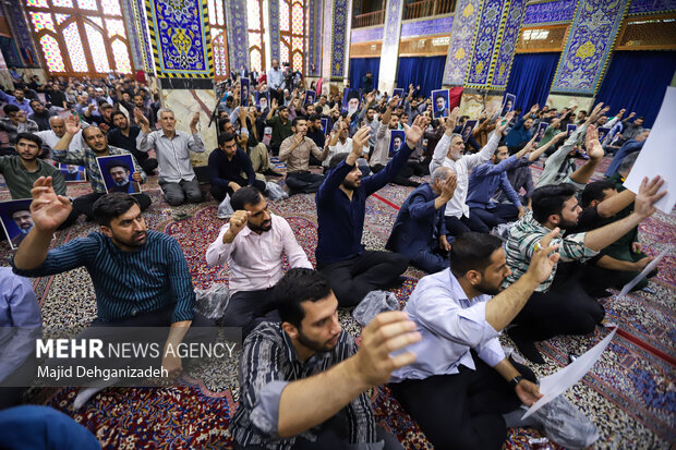 مراسم گرامیداشت شهدای دولت در یزد