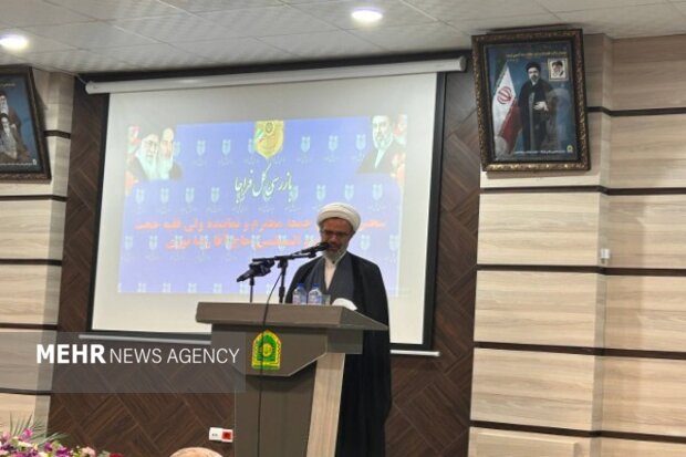 نوری: نیروهای انتظامی برای حفظ امنیت مظلومانه در میدان ایستاده‌اند