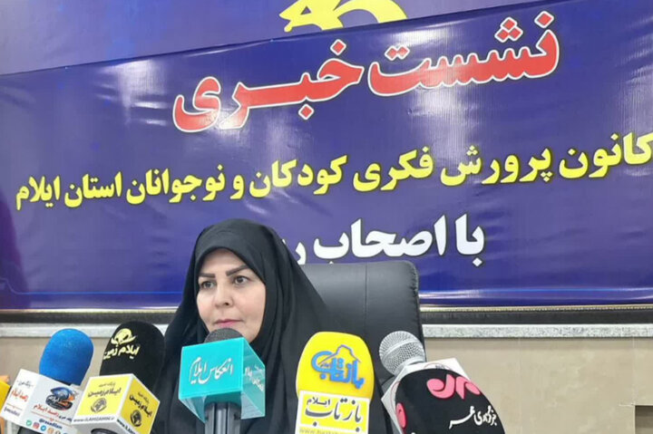 برنامه های متنوع فرهنگی‌و هنری کانون پرورش فکری ایلام در خیابان
