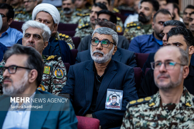 تجلیل از پزشکان بیمارستان نیروی پدافند هوایی ارتش