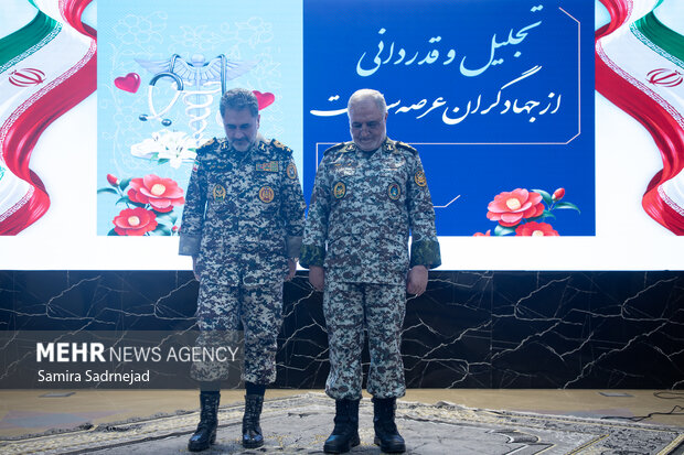 تجلیل از پزشکان بیمارستان نیروی پدافند هوایی ارتش