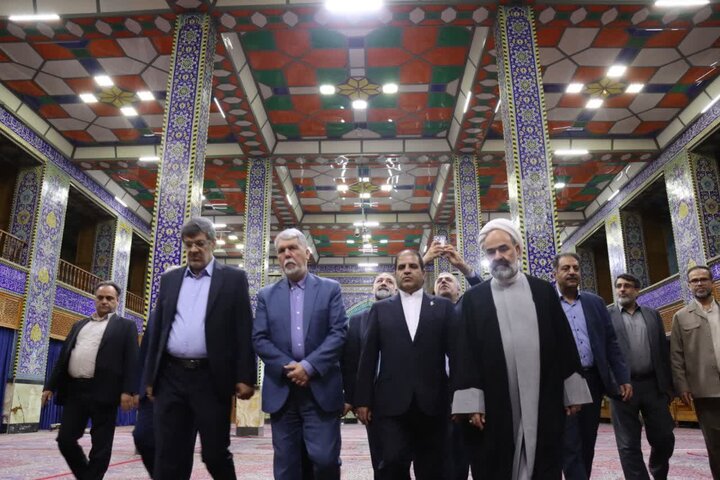 ادای احترام وزیر فرهنگ و ارشاد اسلامی به مقام شامخ سومین شهید محراب