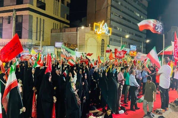 میدان داران کرمانی: ما کف خیابان حریف می طلبیم