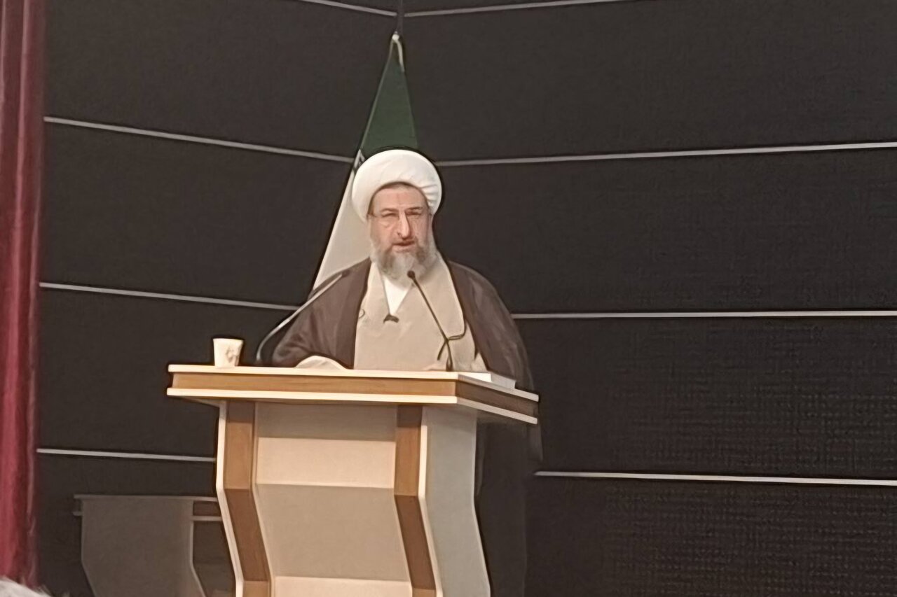 مطهری‌اصل: وحدت مسئولان و اخلاص در خدمت سرمایه اعتماد مردم به نظام است