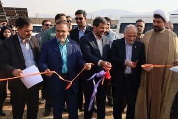 بهره‌برداری از نیروگاه ۹ مگاواتی خورشیدی ملایر با حضور وزیر دادگستری