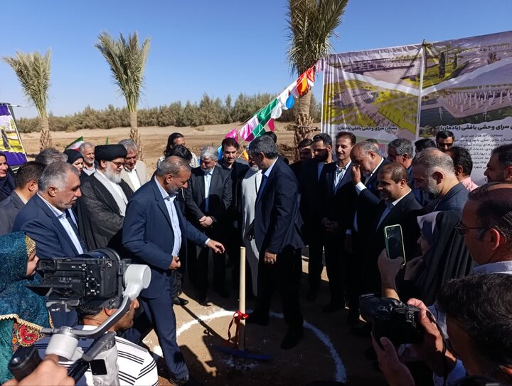 ضرورت هویتسازی فرهنگی از طریق بزرگداشت چهرههای فاخر فرهنگی در یزد
