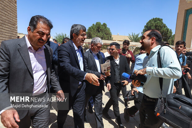 سفر وزیر فرهنگ و ارشاد اسلامی به یزد
