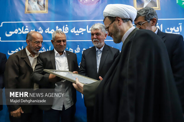 سفر وزیر فرهنگ و ارشاد اسلامی به یزد