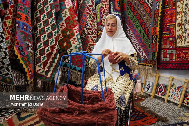 نمایشگاه ملی صنایع دستی اردبیل