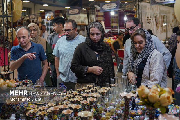 نمایشگاه ملی <a href='https://sayeb.ir/tag/%d8%b5%d9%86%d8%a7%db%8c%d8%b9-%d8%af%d8%b3%d8%aa%db%8c'></div>صنایع دستی</a> <a href='https://sayeb.ir/tag/%d8%a7%d8%b1%d8%af%d8%a8%db%8c%d9%84'>اردبیل</a>