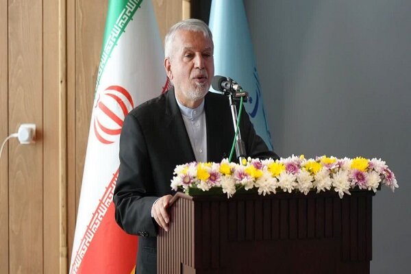 وزیر میراث‌فرهنگی: برنامه توسعه گردشگری الیگودرز تعریف و تدوین شود