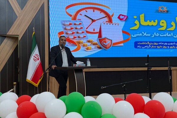 نظری: جامعه پزشکی مرکزی در جنگ تحمیلی رمضان سنگر خدمت را حفظ کرد نظری: جامعه پزشکی مرکزی در جنگ تحمیلی رمضان سنگر خدمت را حفظ کرد