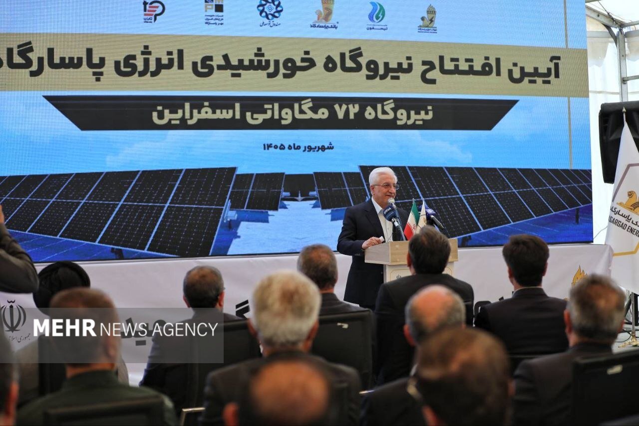 نوری: توسعه انرژی خورشیدی جایگاه خراسان شمالی را ارتقا می‌دهد