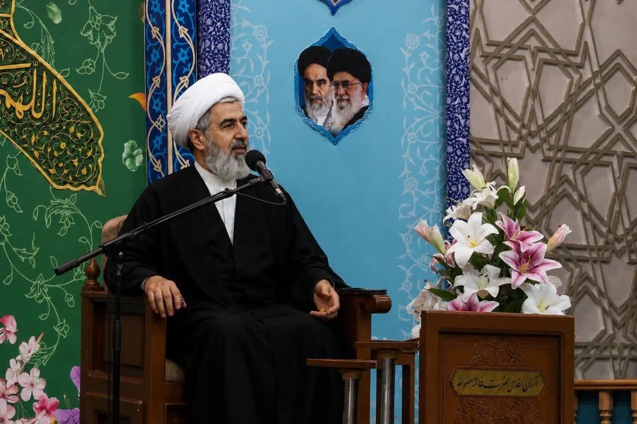 استاد حوزه: پیامبر اکرم(ص) در قرآن کریم جایگاهی ممتاز و ویژه ای دارد
