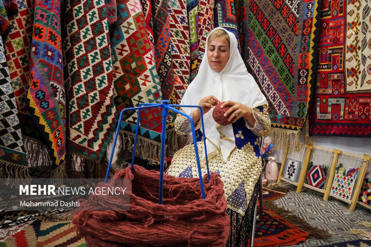بررسی جامع: نمایشگاه ملی صنایع دستی اردبیل | مهر - کد 403b