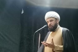 سنجری: مدیریت شهری چهاردانگه نسبت به تأخیر در پروژه‌ها پاسخگو باشد
