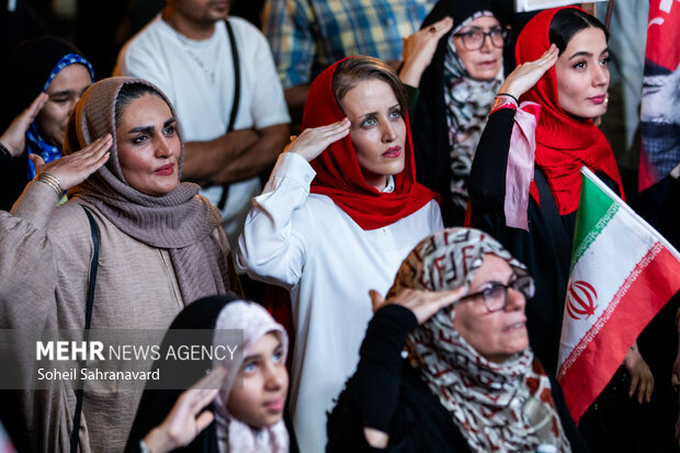 جشن وحدت در میدان انقلاب تهران