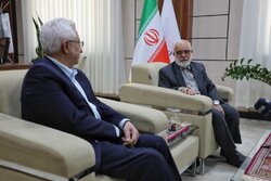 بختیاری: مددجویان کمیته امداد در طرح‌های اقتصادی نقش‌آفرین می‌شوند