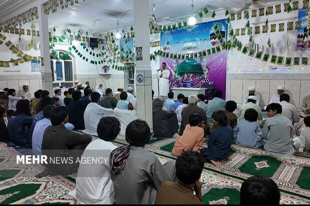 آیین سنتی نعتخوانی در روستاهای سراوان؛روایت ارادت مردم به پیامبر رحمت