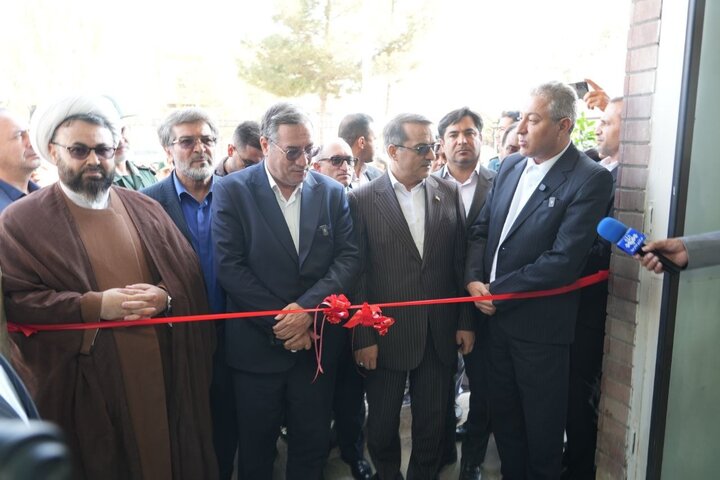 ساختمان فرمانداری ومجتمع اداری چهار برج به بهره برداری رسید