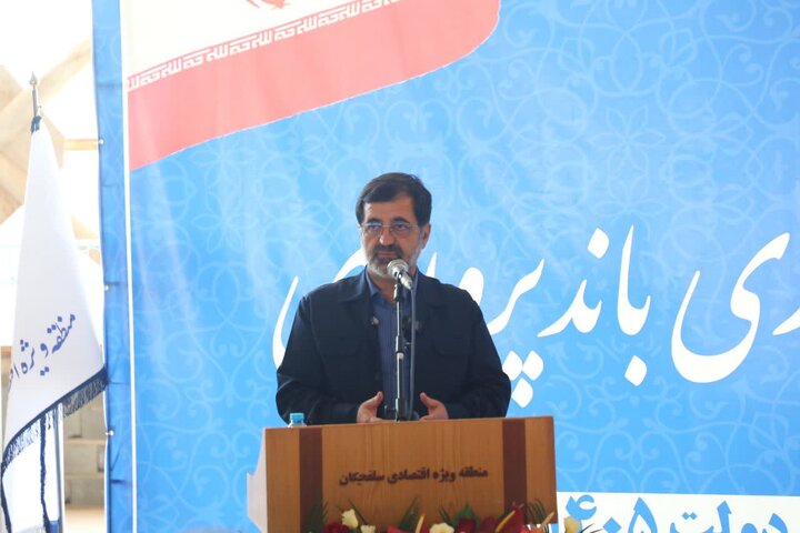 فرودگاه قم با ۱۳ هزار میلیارد تومان اعتبار تکمیل می‌شود