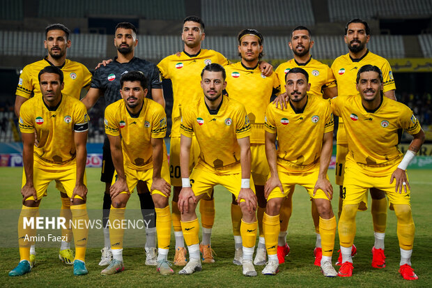لیگ برتر فوتبال - فجر سپاسی و ذوب آهن