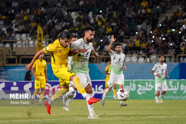 لیگ برتر فوتبال - فجر سپاسی و ذوب آهن