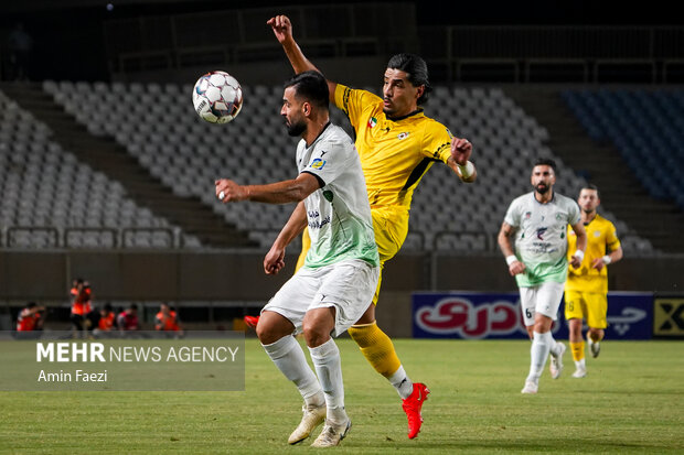 لیگ برتر فوتبال - فجر سپاسی و ذوب آهن