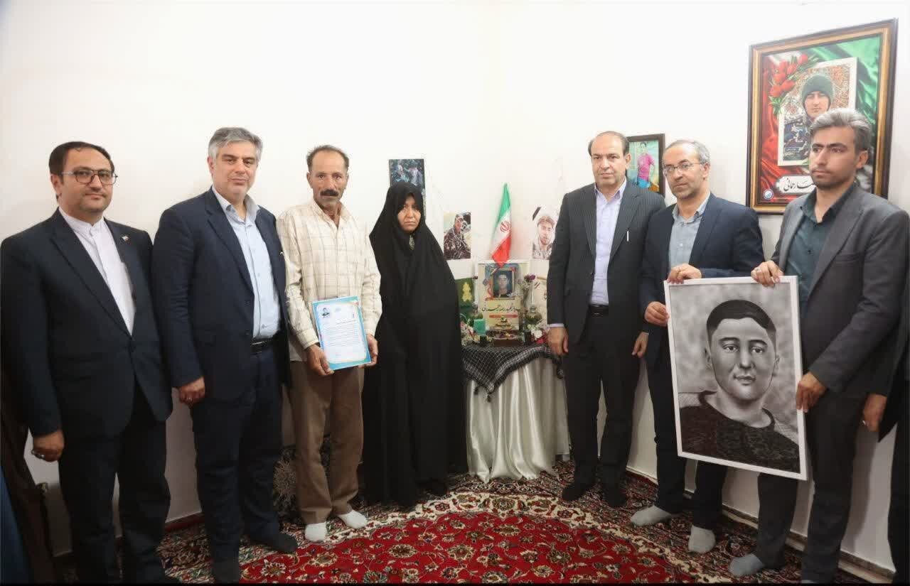 تحلیل خبر: زندیه وکیلی: خون شهدا ضامن عزت و اقتدار ایران در جهان است | مهر - کد 2d5d