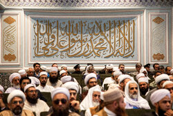 حضور علما و اندیشمندان حاضر در چهلمین کنفرانس بین‌المللی وحدت اسلامی