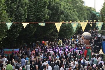 Tehran people celebrate Prophet Muhammad's birth anniversary