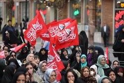 موکب عشایر شهدای ایل ذوله در جشن «امت احمد(ص)» کرمانشاه
