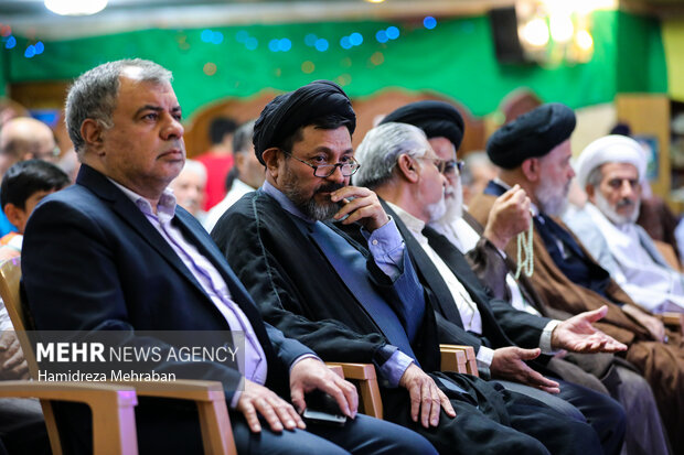 «شیرینتر از عسل» رونمایی شد/ نقش مسجد متحول شده است