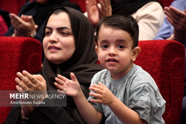 جشن ولادت پیامبر اکرم(ص) در بیرجند