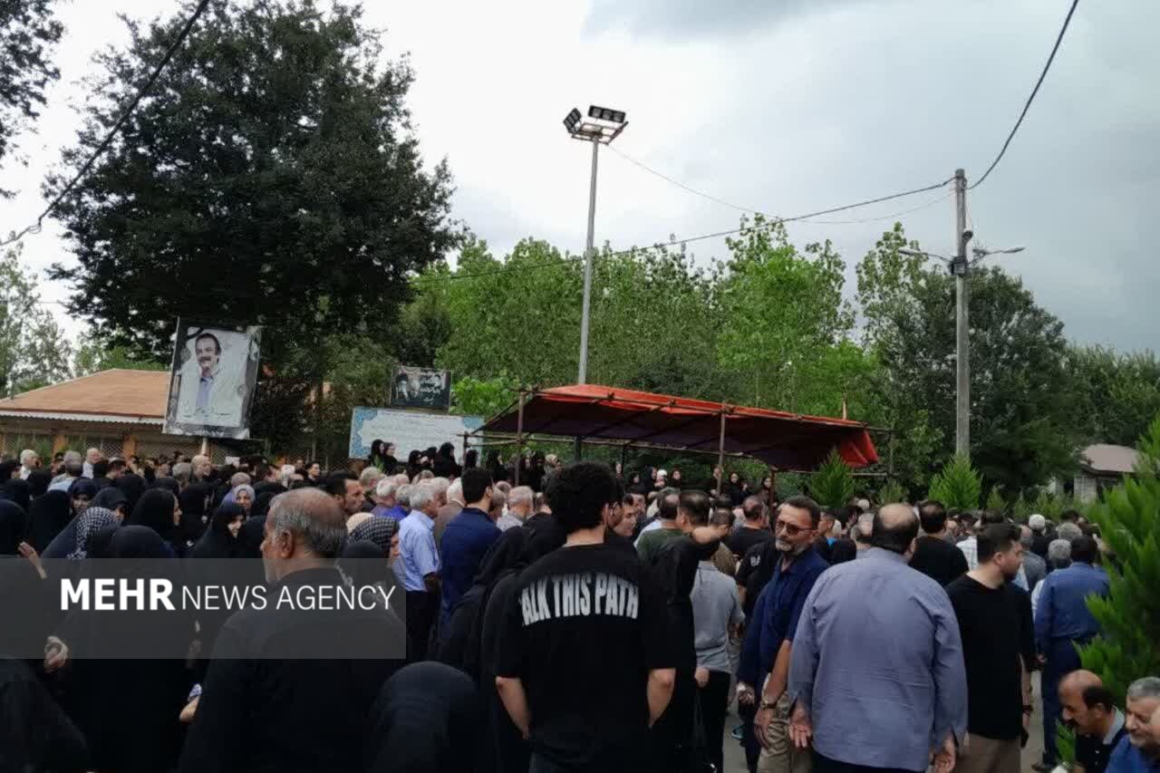 گزارش تحلیلی: پیکر شاعر آیینی و گیلکی‌ سرای صومعه‌ سرایی در زادگاهش آرام گرفت | مهر - کد 6d68