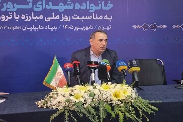جایگاه ایران در مجامع بین‌المللی خالی از صدای واقعی جامعه است