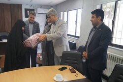 سیدی: اقدام مامای بجنوردی در سیریک نماد تعهد و مسئولیت اجتماعی است
