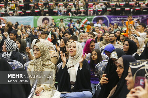 جشن ولادت پیامبر اسلام در قم