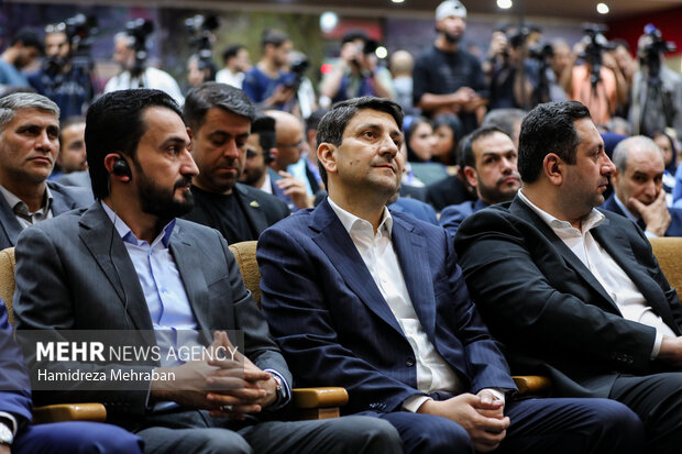 افتتاح بیست‌و‌نهمین نمایشگاه بین‌المللی الکامپ
