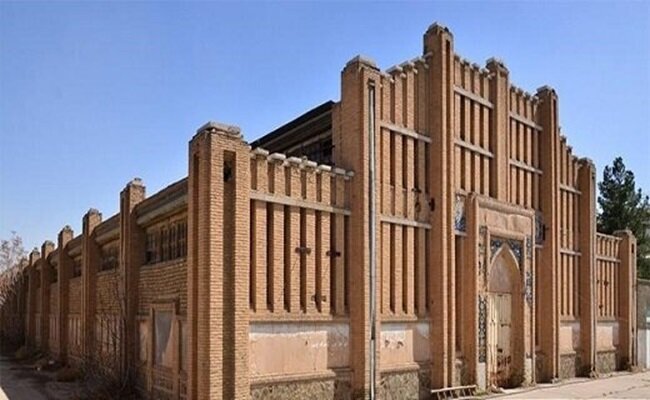 طغیانی: نگرانم در ریسباف حاشیه بر متن غلبه کند؛ برنامه احیا شفاف شود